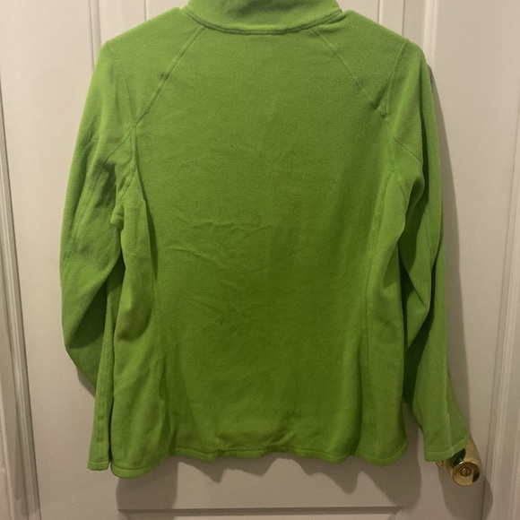 Woman’s North Face fleece 1/4 zip - Picture 5 of 5